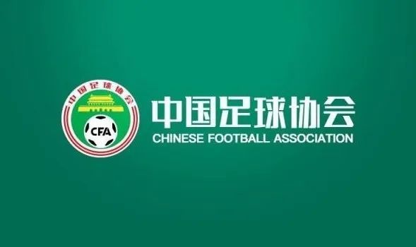 寂寥的野外生活，让这两人渐渐开始遭受精神上的危机。