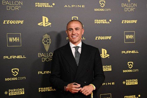 在周边衍生品市场更有经验的“罗小黑”表现更为突出。