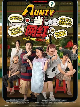 维密超模妮娜海滩度假 与男友忘情拥吻俯身抹胸 2013-11-29 近日，维密超模妮娜·阿格戴尔在巴巴多斯岛与男友度假，妮娜身穿性感比基尼，与男友亲密戏水，忘情拥吻，还俯身看胸，调整自己的比基尼，真是时刻不忘美丽。