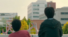 上映两天累计票房1.44亿元，首周票房有望突破2亿。